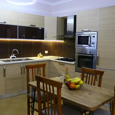 Zo-mar Apartment *